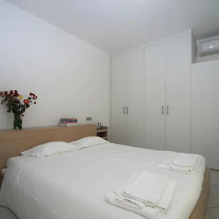 Golfo Gabella Aparthotel 4*